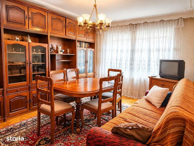 Apartament cu 3 camere, ultracentral, Radauti - 11