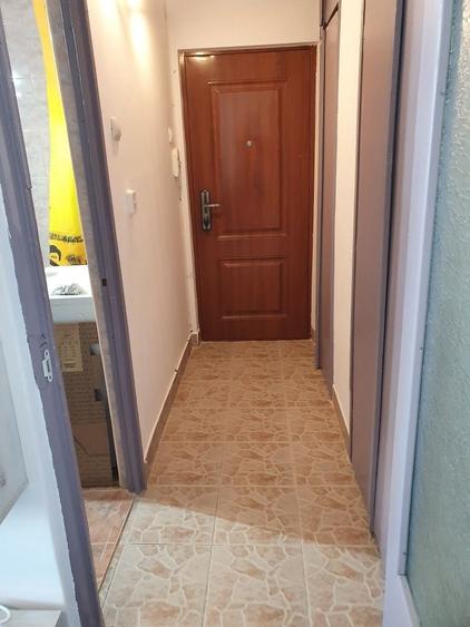Inchiriez garsoniera, zona Manastur. - 6