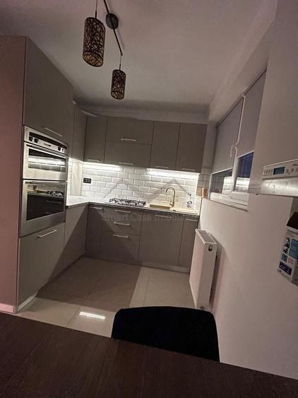 Apartament cu 2 camere decomandat în Piața Unirii