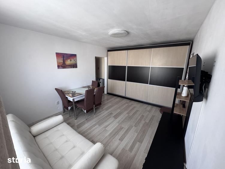 Apartament cu 2 camere în Florilor