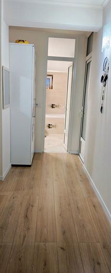 Apartament cu 3 camere decomandat în Mărășești