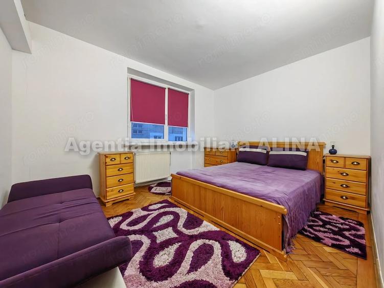 Apartament cu 3 camere semidecomandat în Împăratul Traian