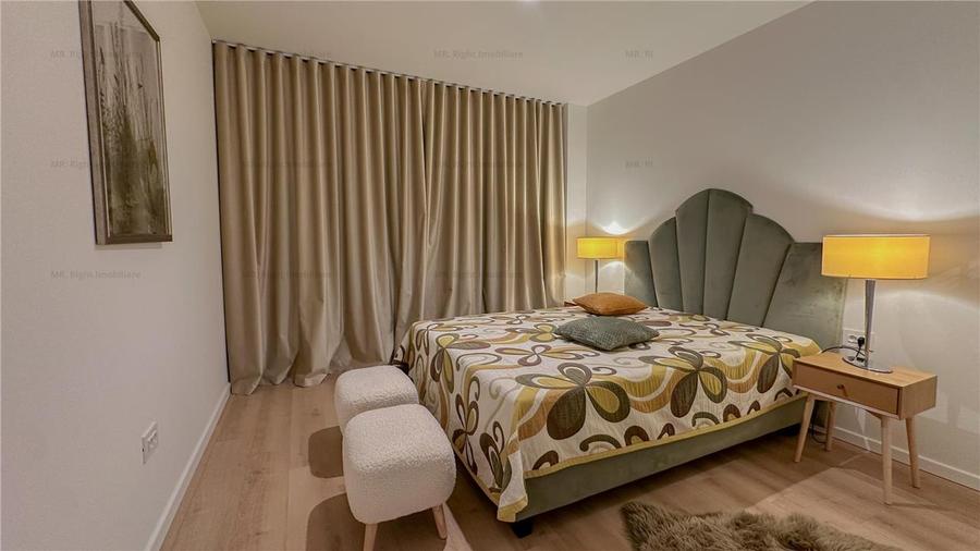 Apartament cu 3 camere decomandat, mobilat în Tractorul