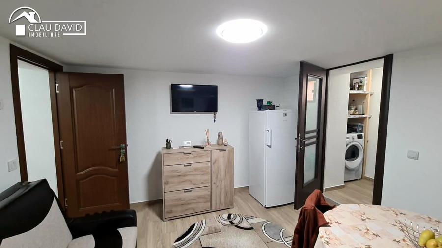 Casă individuală cu 3 camere cu Canalizare în Schei