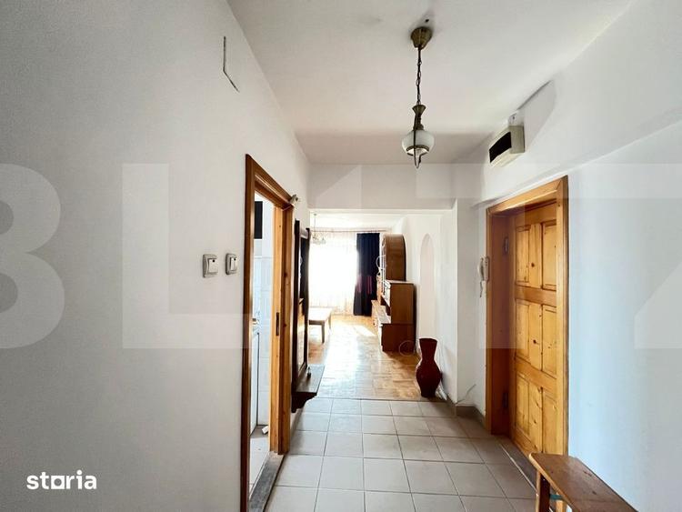 Apartament cu 3 camere decomandat în Central
