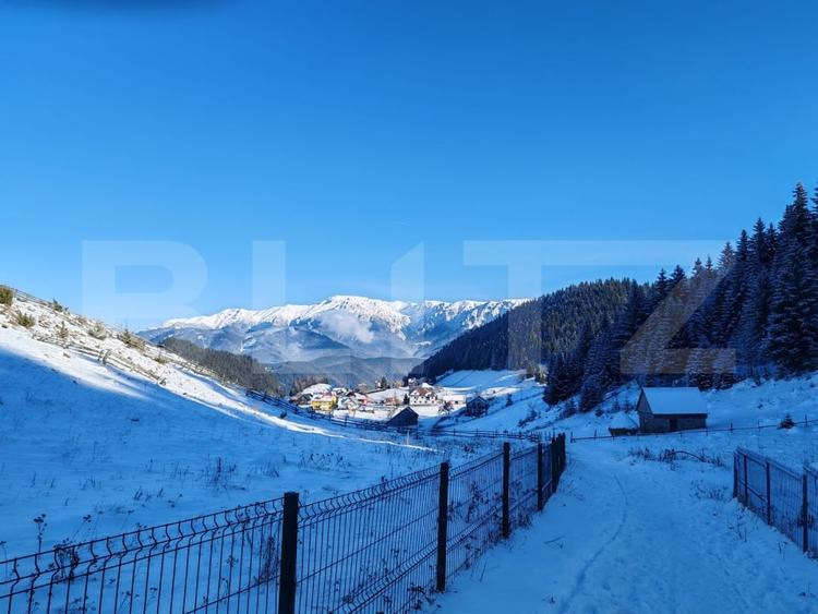Teren Construcții intravilan de 1937 mp, în Fundata