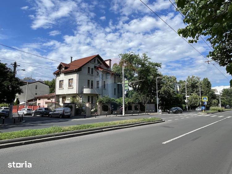Casă cu 3 camere cu Teren 99 Mp în Vatra Luminoasă
