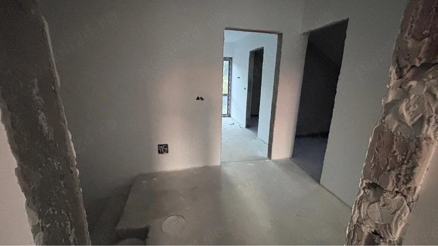 Casă cu Teren 500 Mp în Corunca