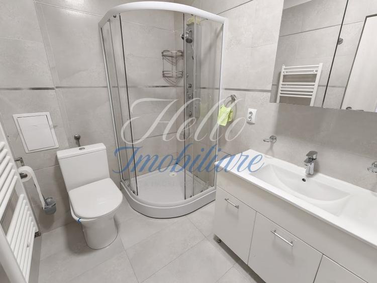 Apartament cu 3 camere decomandat, mobilat în Florești