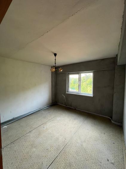 Apartament cu 4 camere de vanzare - 5