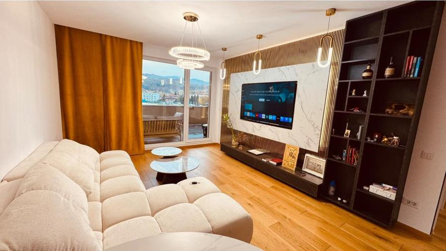 Apartament cu 2 camere decomandat în Astra