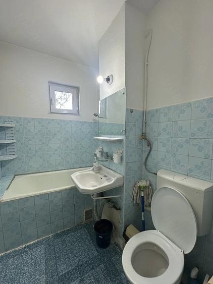 Apartament cu 2 camere decomandat în Vest