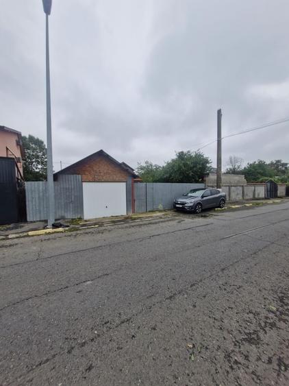 Casă cu teren 400 mp –  lângă Piața Buftea - 1