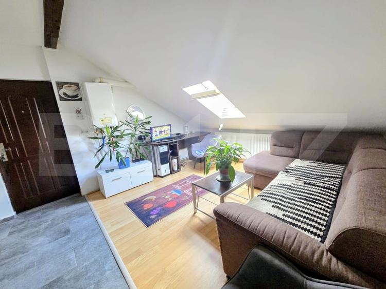 Apartament cu 2 camere de vânzare, 50.84 mp, zonă Florilor - 2