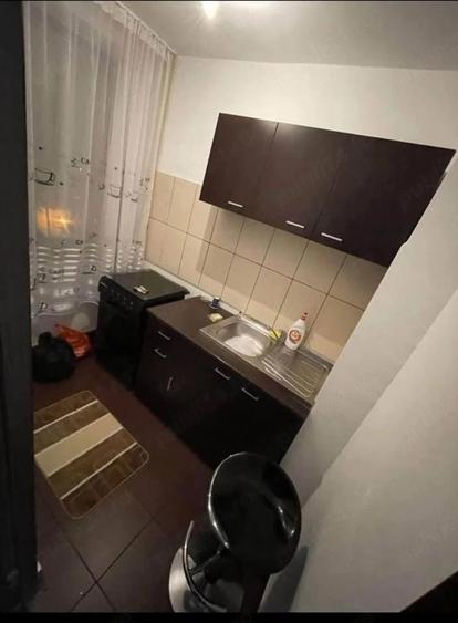 Garsonieră semidecomandată în Central
