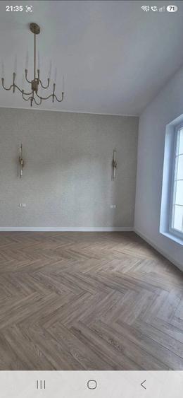 Casă cu Teren 400 Mp în Horia