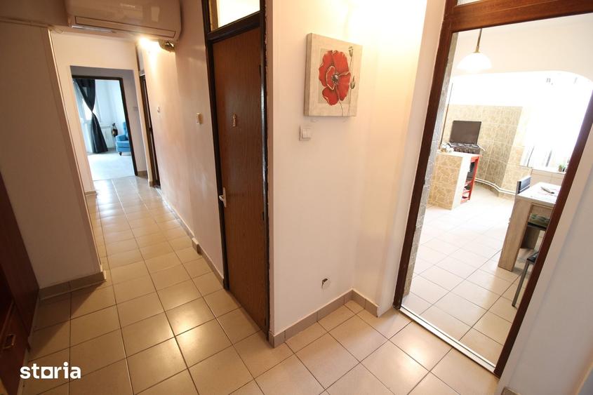 Apartament cu 3 camere decomandat în Siderurgiștilor