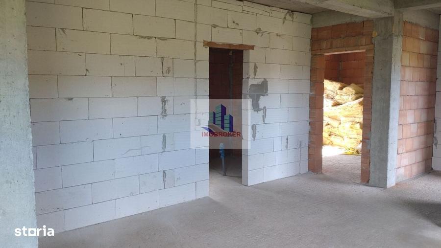 Casă cu 3 camere în Săliște