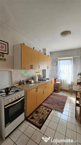 Apartament 3 camere Centrul Civic,etajul 3,decomandat,155000 - 10