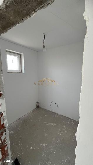 Casă cu 3 camere cu Teren 383 Mp în Giulești