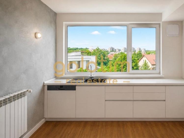 Apartament cu 3 camere decomandat, mobilat în Pipera