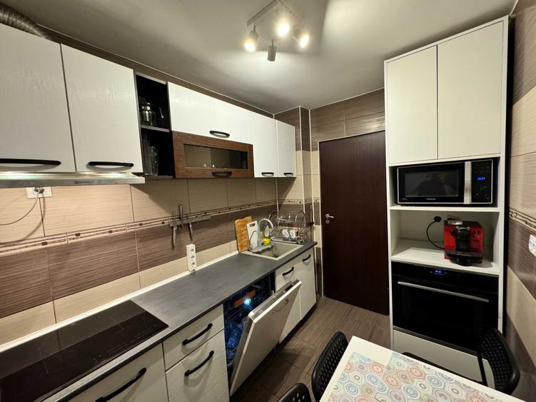 Apartament cu 2 camere semidecomandat în Drumul Taberei