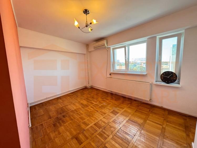 Apartament cu 3 camere decomandat în Ultracentral