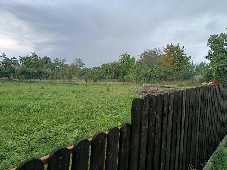 Teren de 499 mp, în Central