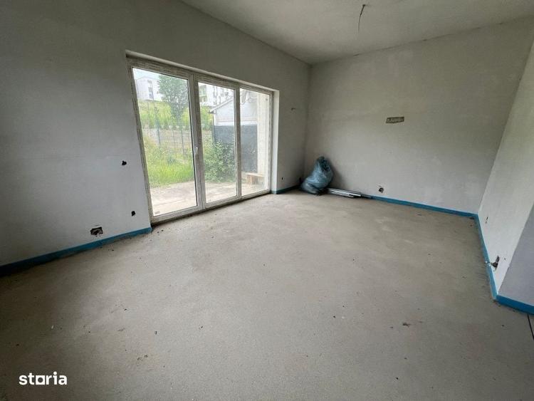 Casă cu 3 camere cu Teren 378 Mp în Gilău