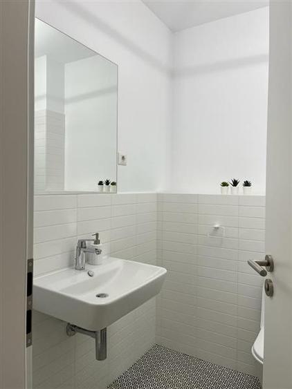 Apartament cu 2 camere semidecomandat în Aviației