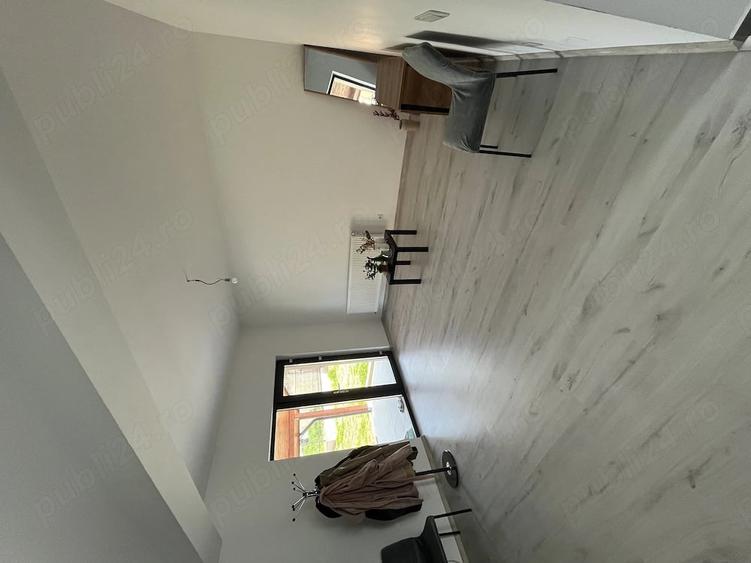 Casă cu 4 camere cu Teren 500 Mp în Holboca
