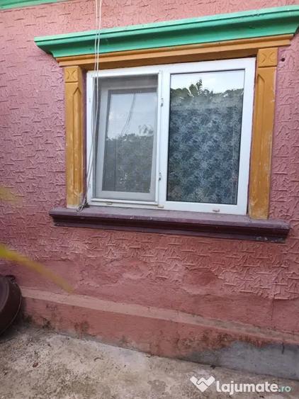 Casă cu 4 camere în Cetatea