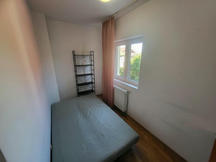 Apartament cu 2 camere decomandat în Florești