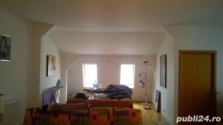 Casă cu 4 camere cu Teren 250 Mp în Gulia