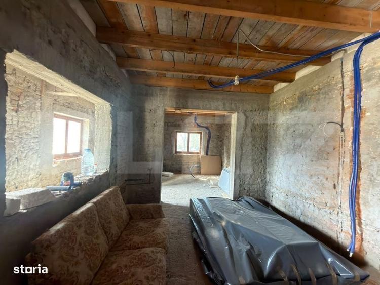Casă cu 4 camere în Gura Văii