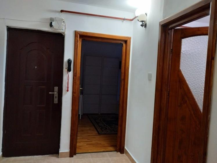 Apartament cu 2 camere decomandat în Micălaca