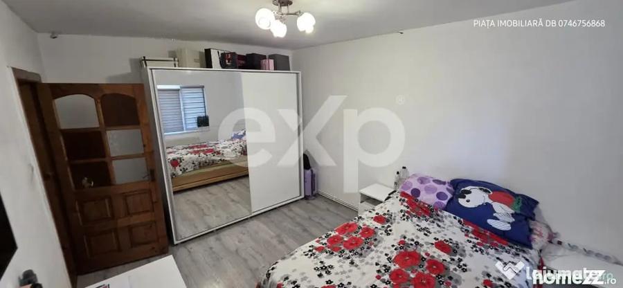 Apartament cu 2 camere decomandat în Micro 4