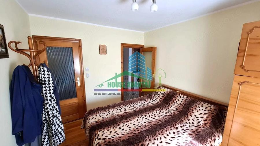 Apartament cu 3 camere decomandat în Gară