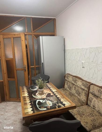 Apartament cu 4 camere în Păcurari