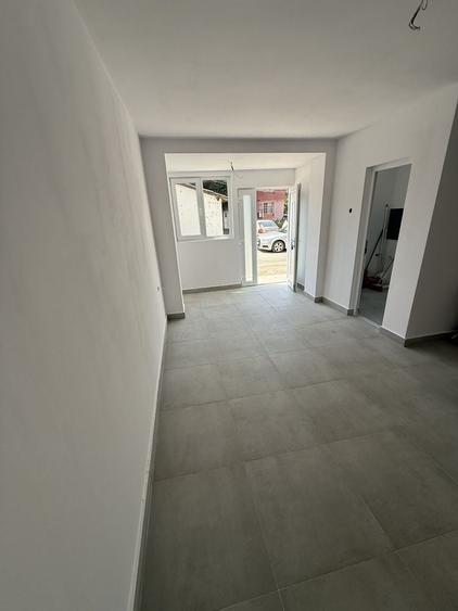 Spațiu comercial, de 33 mp, în Central