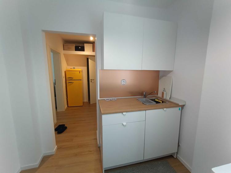 Apartament cu 2 camere decomandat în Dacia
