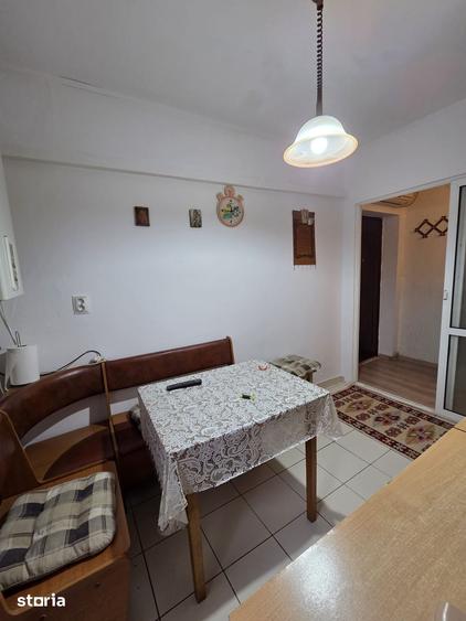 De inchiriat apartament 2 camere decomandat - zona centrala ! - 6
