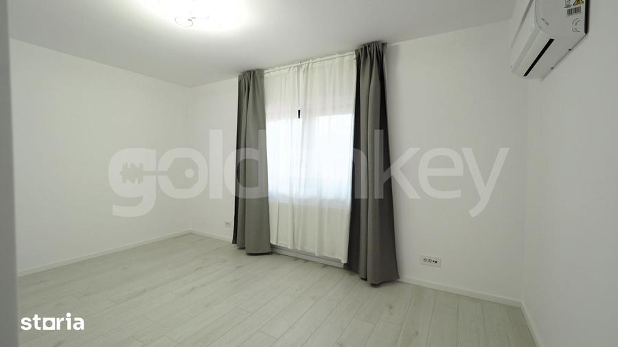 Casă cu 6 camere cu Teren 500 Mp în Central