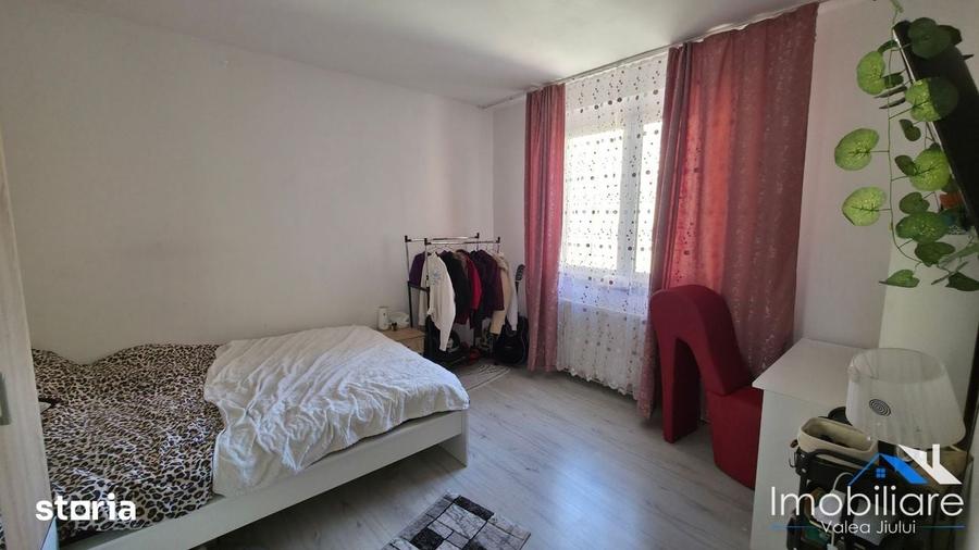 Apartament 2 camere decomandate Lupeni | Bulevardul Pacii, Etaj 2/10 - 6
