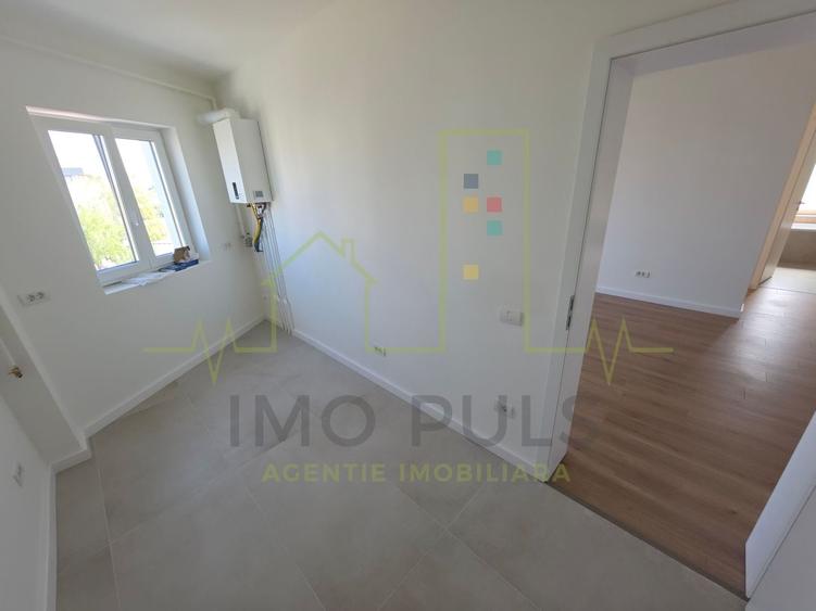 Apartament cu 3 camere semidecomandat în Mehala