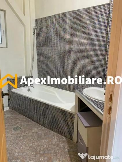 Apartament cu 3 camere decomandat în Armeneasca