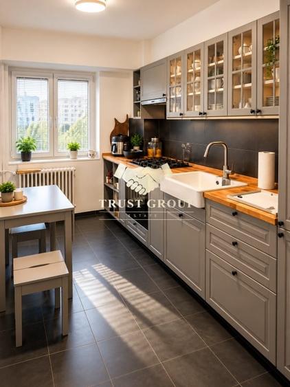 Apartament cu 3 camere decomandat, mobilat în Titulescu