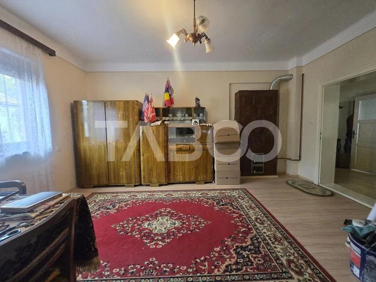 Casă cu 4 camere cu Teren 620 Mp în Central