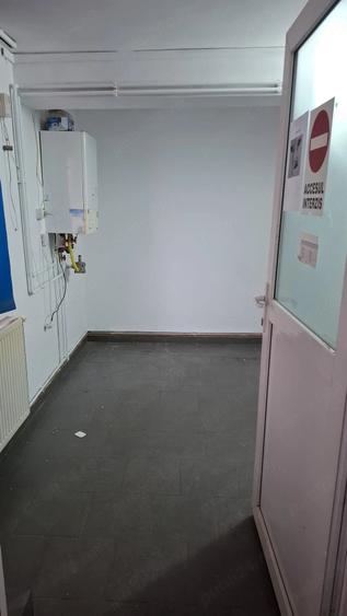 Spațiu comercial, de 760 mp, în Central