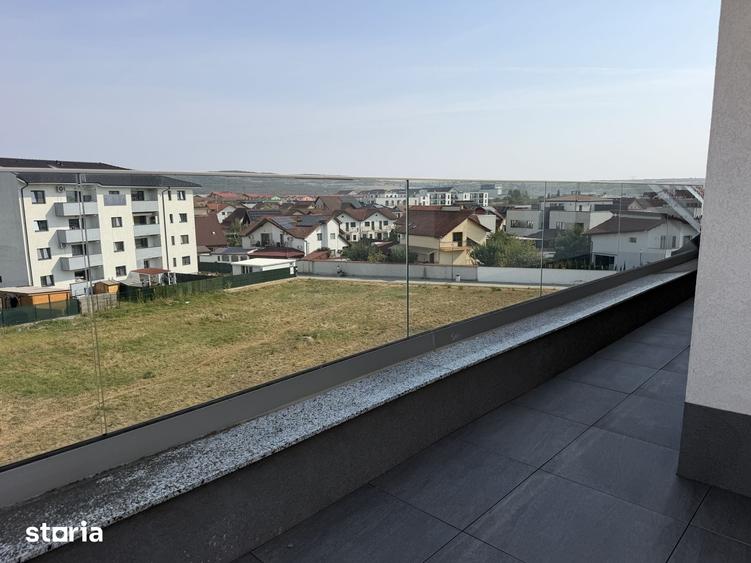 Apartament cu 4 camere în Terezian